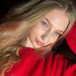 Александра, фото