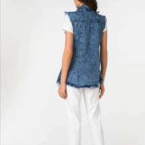 Жилетка джинсовая, в Москве