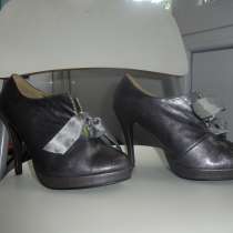 туфли серые каблук 7 см продам 38 размер, в г.Кременчуг