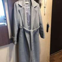 Женское пальто, в Красноярске