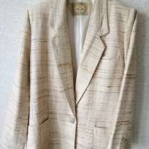 Пиджак жен. кремов.48р, в Москве