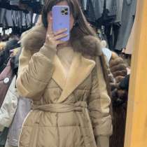 Пуховик, в Владивостоке