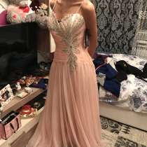 Платье, в Москве