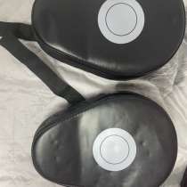 Лапы боксерские, в Усть-Илимске