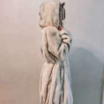 Норковая шуба, в Москве