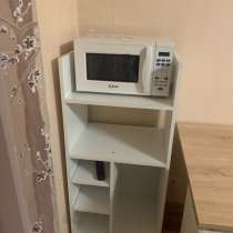 Тумбочка под микроволновку, в Барнауле