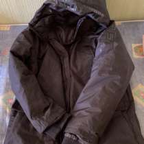 Продаю свою не очень использованную большую куртку, в Новосибирске