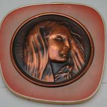 Чеканка настенная винтажная Девушка (X518), в Москве