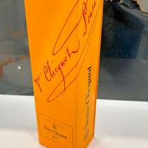 Упаковка от шампанского Veive Clicguot, в Москве