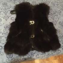 Продам жилетку шубу писец чёрного цвета, одевалась 2 раза, в Владикавказе