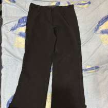 Теплые короткие брюки, ниже колена, в Саратове