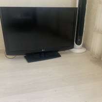 Телевизор LG 42LH2010, в Новосибирске