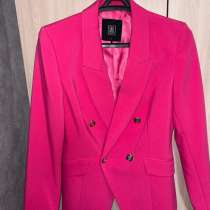 Розовый пиджак, в Лангепасе