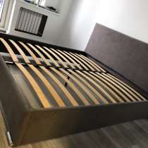 Кровать двухспальная, в Кемерове