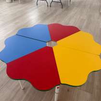 Продам стол &laquo;ромашка&raquo; из двух половинок, в Дмитрове