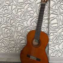 Гитара классическая YAMAHA C40, в Нижнем Тагиле
