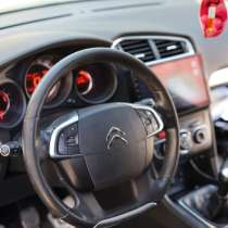 Продаю Citroen C4 1.6 МТ, 2014, битый, на ходу, в Москве