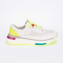 Кроссовки женские, в Москве