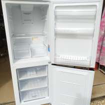 Функциональный двухкамерный холодильник, в Волосово