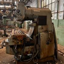 Вертикально-фрезерный станок СФ-40ПФ-1, в Каменск-Шахтинском
