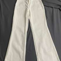 Покупала в магазина Lime за 6000, продаю за 3500, размер S, в Махачкале