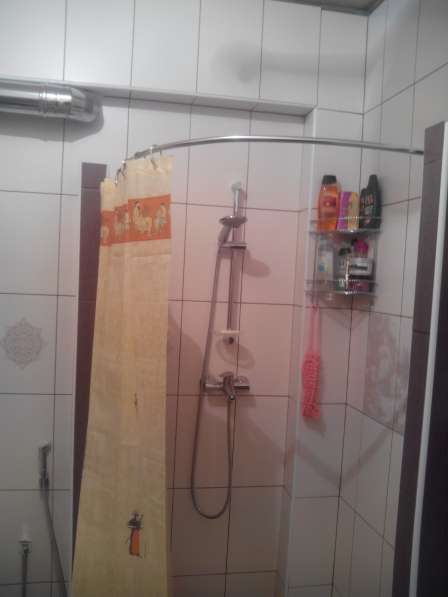 Карнизы, штанги, перекладины для шторки в ванную в Краснодаре фото 16