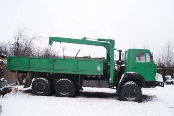 Аренда манипулятора 10 тонн КамАЗ-вездеход в Архангельске.