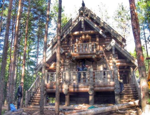 Рубленные дома из сибирского кедра в Красноярске