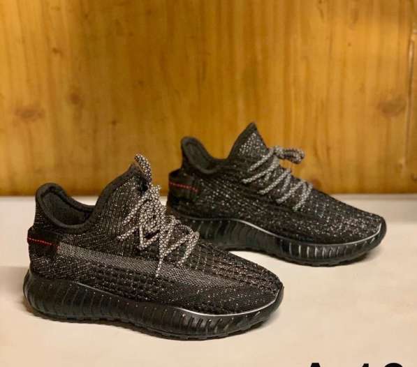 Кроссовки Yeezy в Москве фото 6