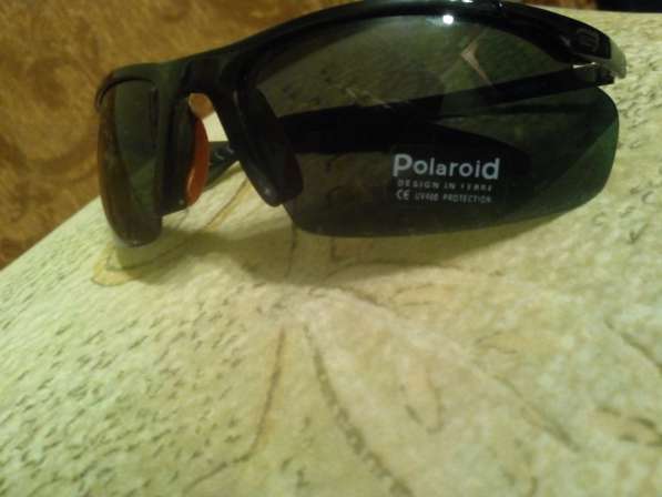 Солнцезащитные очки Polaroid UV 400