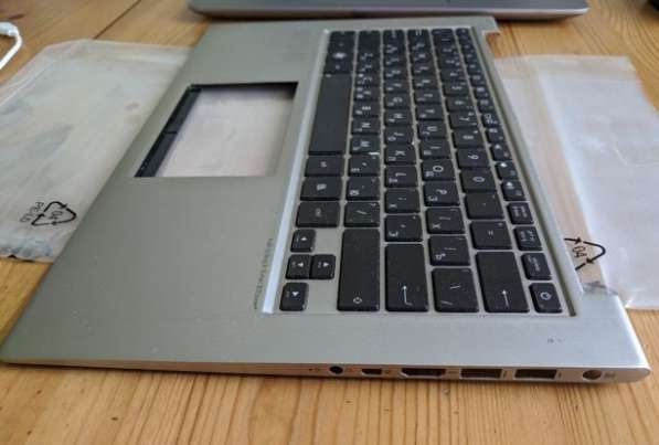 Топкейс клавиатура Asus Zenbook UX32 с дефектом в Москве фото 5
