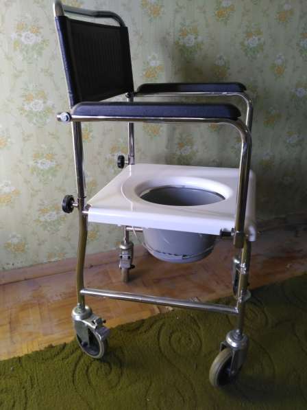 Стул-туалет в Москве