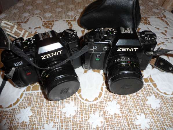 2 фотоаппарата ZENIT 122
