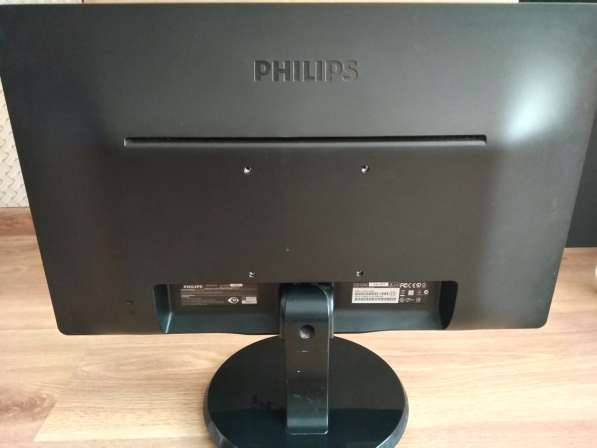 Монитор Philips 226V4LSB 21.5 FullHD 1080 в Санкт-Петербурге