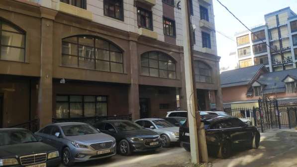 Продается коммерческое помещение в центре Бишкека