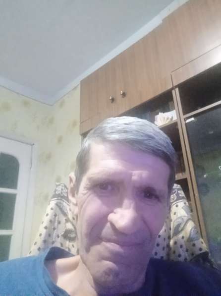  56 лет, хочет пообщаться