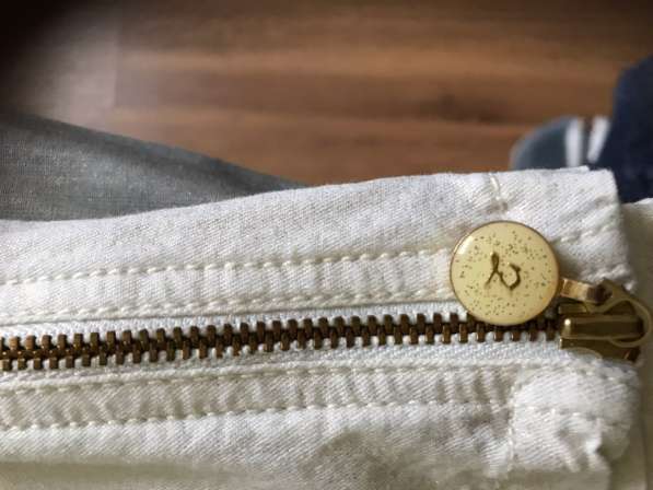 Продам брюки р50-52 в Армавире