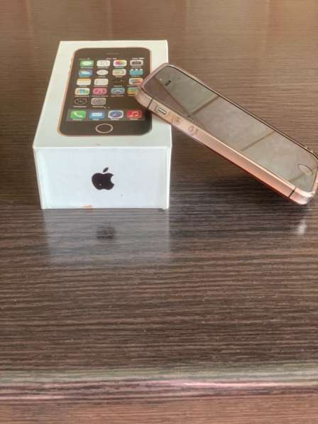 IPhone se 32gb в Омске фото 9