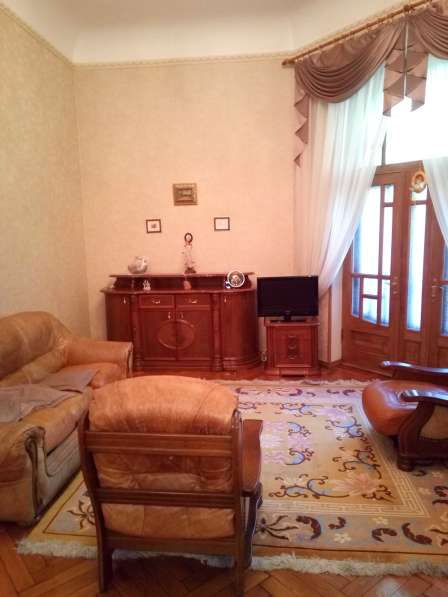 Продам 4-х комнатную квартиру на ул. Троицкая в фото 24