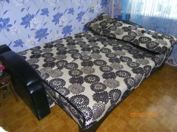 Срочно продам диван и комод в отличном состоянии в Кемерове фото 5