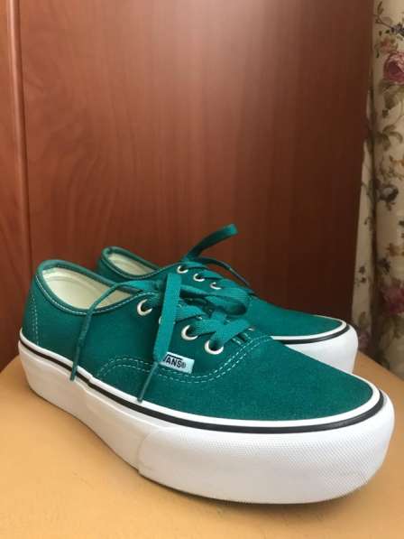 Кеды Vans в Москве