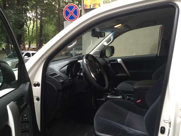 Аренда Авто Toyota Land Cruiser Prado (2015) в фото 5