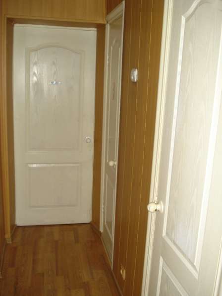 Продается 3-х комнатная квартира, Берко Цемента, 6 В в Омске