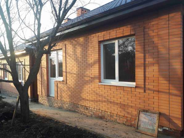 Новый кирпичный дом 80 кв. м. на Жасминовой в Ростове-на-Дону