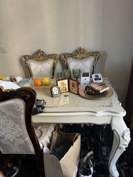 Стол и 4 стула в фото 12