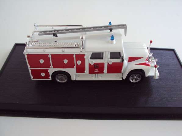 Автомобиль 1973 Autopompe lnternational 1627 Wasterlain Belg в Липецке