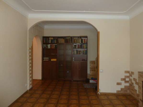 Продается 3-х комнатная квартира, ул. пр-кт Мира, 48 в Омске фото 9