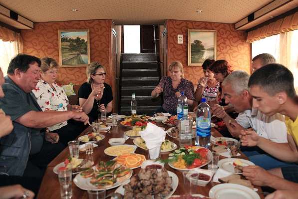 Прогулки на теплоходе по реке Оке в Рязани фото 18