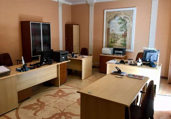 Офис представительского класса на первом этаже с отд. входом в Москве