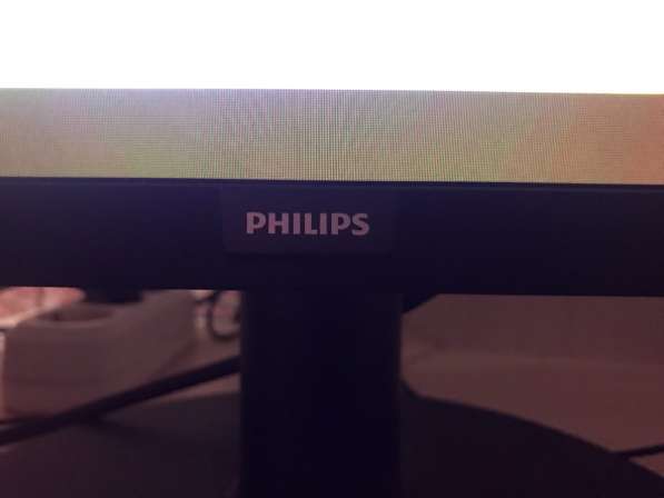 Продам монитор Philips 27” 75 герц